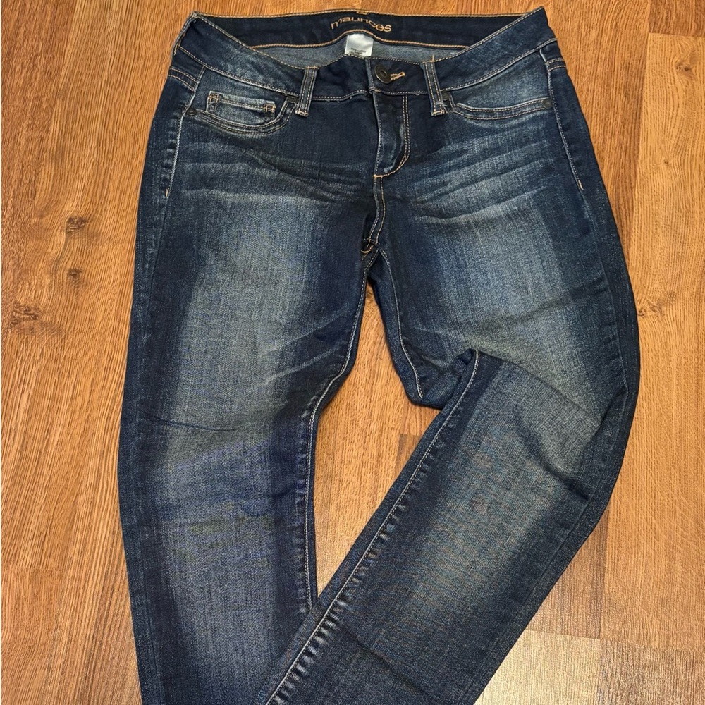 Maurices size small regular skinny jeans